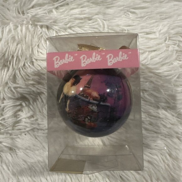 Barbie Vintage Christmas Ornament Paris Holiday - Picture 1 of 5